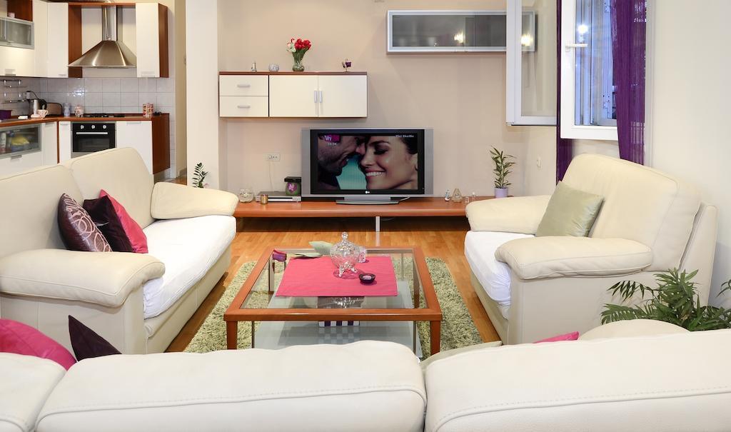 Urban Apartment マカルスカ 部屋 写真